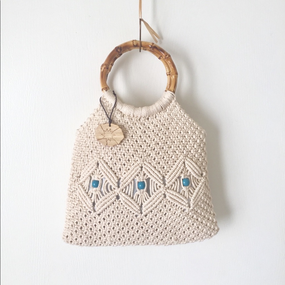 NWOT Macrame Carry Purse